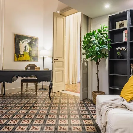 Apartment Palazzo Mirone By Wonderful Italy