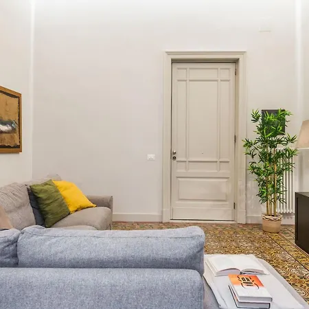 Palazzo Mirone By Wonderful Italy * Aeroporto di Catania Fontana Rossa